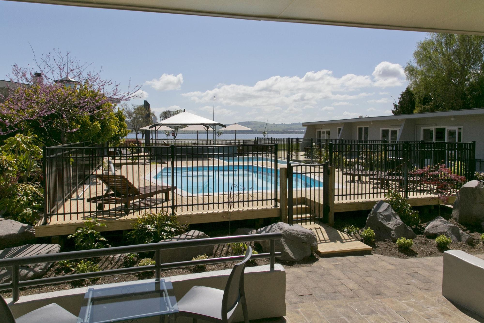 Anchorage Resort Taupo Nz Exterior foto